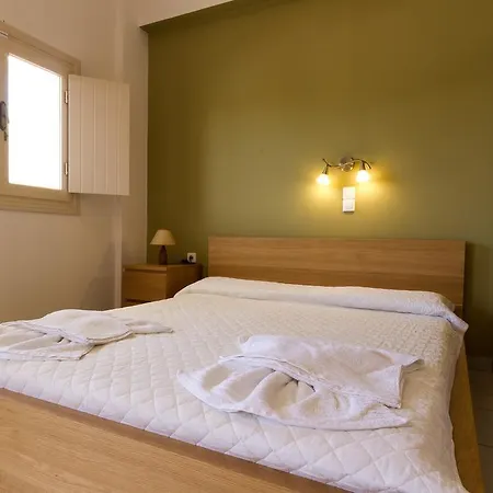 Apartahotel Rena *
