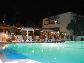 Apartahotel Rena