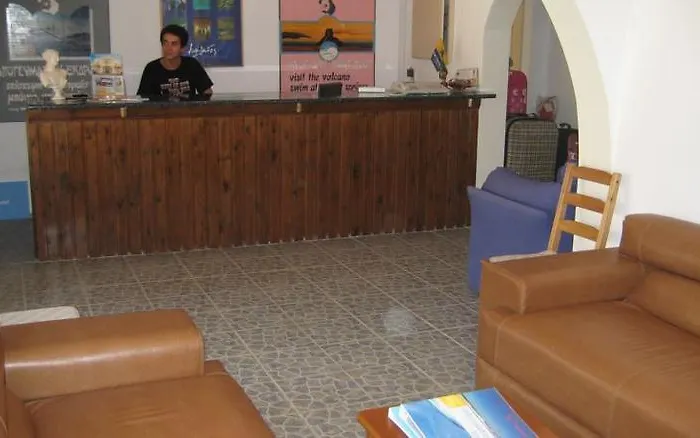 Rena 公寓式酒店 佩里萨