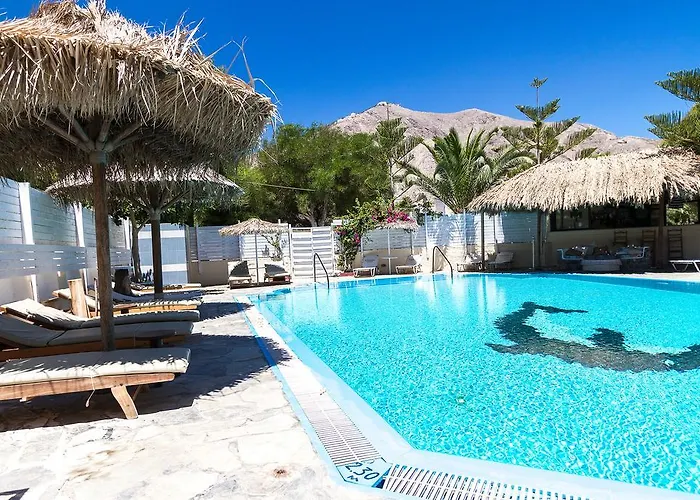 Rena Apartmanhotel *