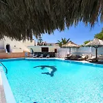 شقة فندقية Rena *