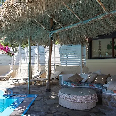Rena * Perissa (Santorini)