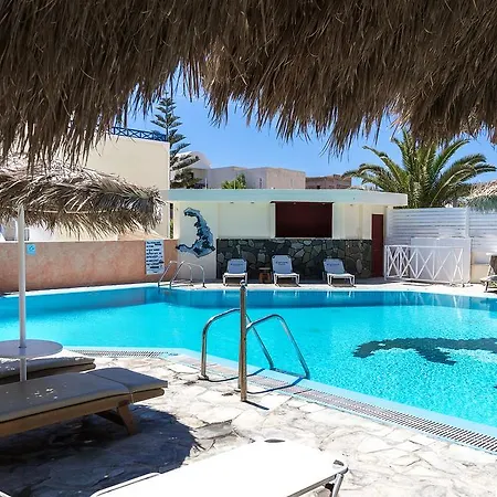 Rena Aparthotel *