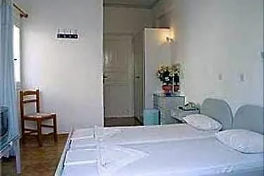 Rena Apart Otel Perissa (Santorini)