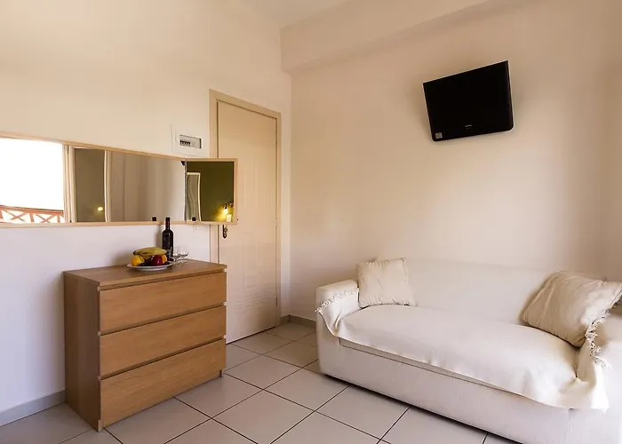 Aparthotel Rena Perissa (Santorini)