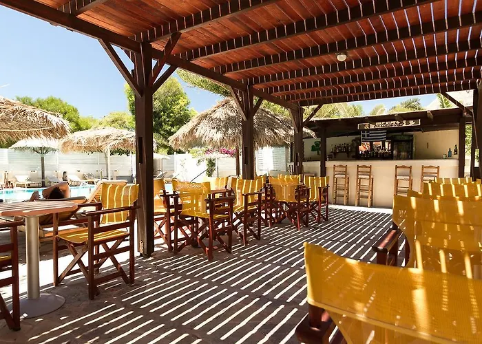 Aparthotel Rena Perissa (Santorini)