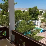 Hotel apartamentowy Rena Perissa (Santorini)